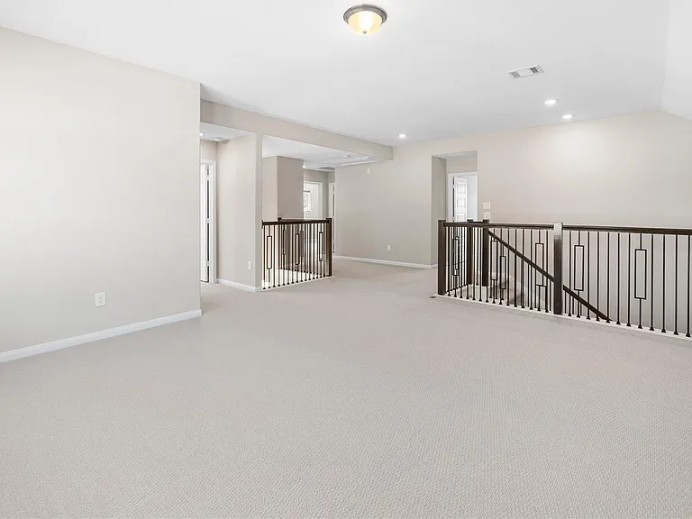 17681 Rosette Grass Dr — Photo 32