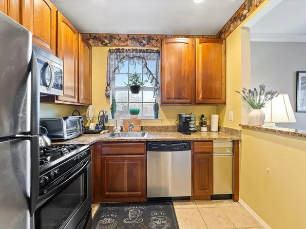 131 Surf Drive #38, Bronx, NY 10473