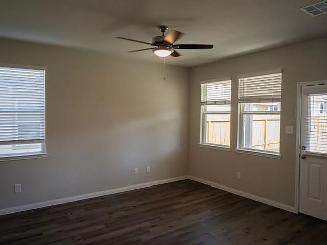 2533 Sturgeon Way — Photo 10