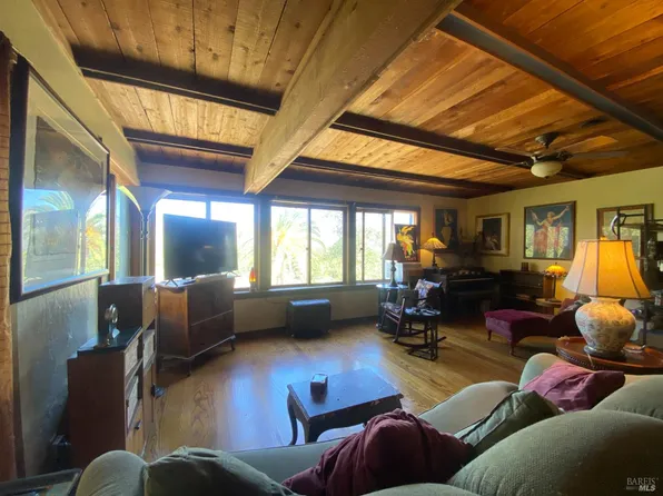 220 High Street, Calistoga, CA 94515