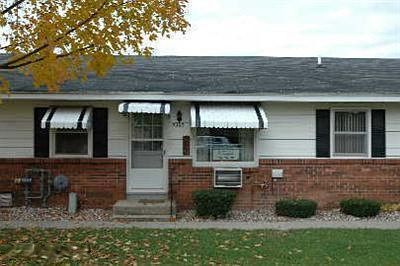 1st image of 3369 Division Ave SW