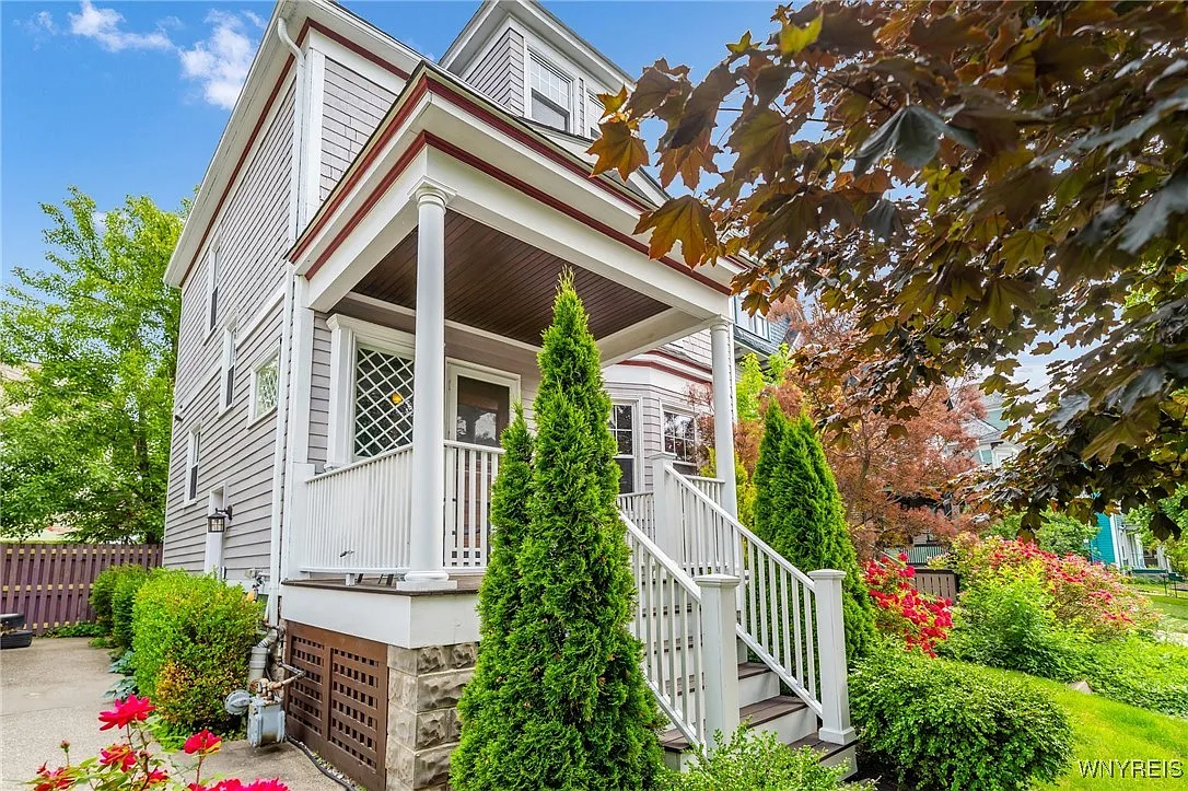 532 Bird Ave photo 1