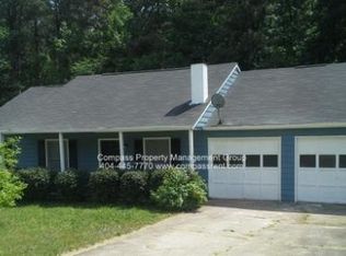 3265 Lancer Dr, Powder Springs, GA 30127