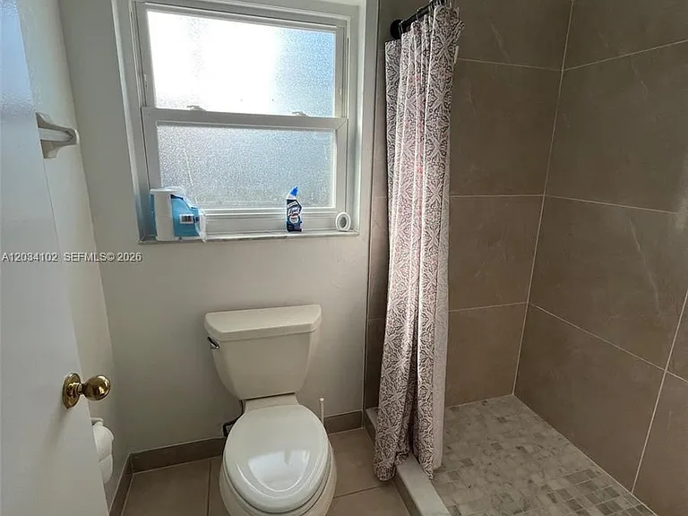 1402 SE 34th St — Photo 12