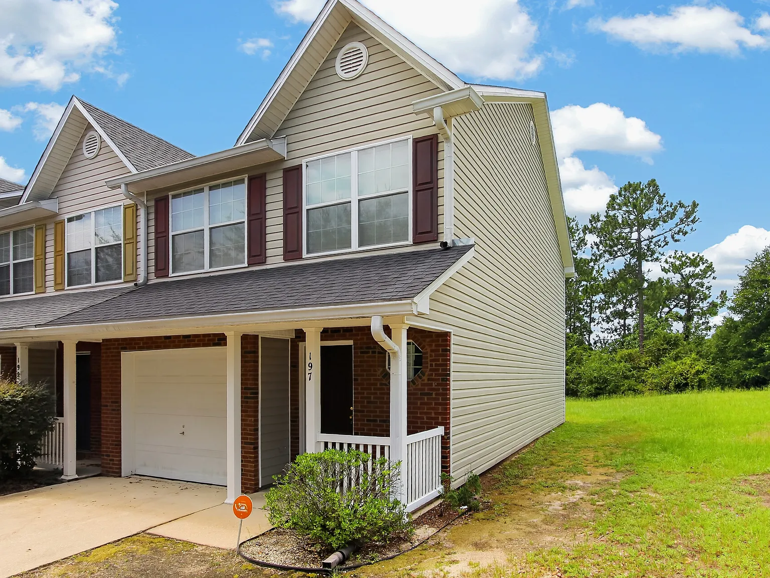 3 bed, 1356 sqft, $1,650 — Photo 3