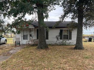 901 Mulberry Dr, Trumann, AR 72472