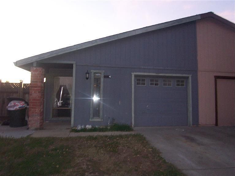 1st image of 8541 Oxford Hill Ct