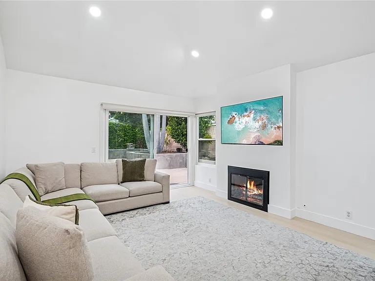 37 Shearwater Pl — Photo 12
