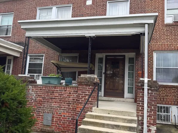 1911 E 32nd St, Baltimore, MD 21218