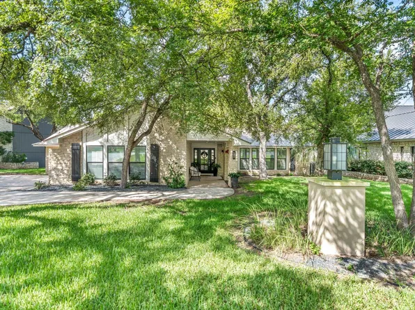 100 Tee Off, Horseshoe Bay, TX 78657