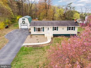 13756 Villa View Dr, Waynesboro, PA