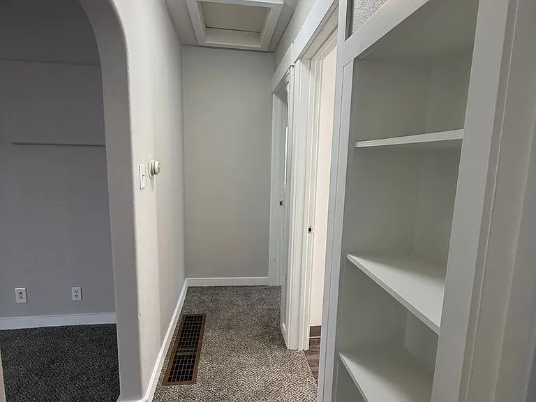 7030 N Market St — Photo 5