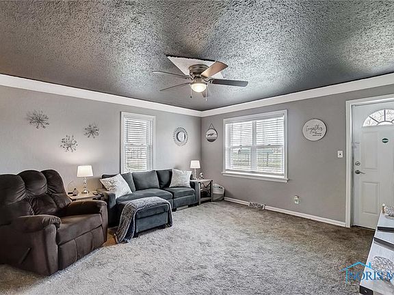 5th image of 700 Fernwood Ave