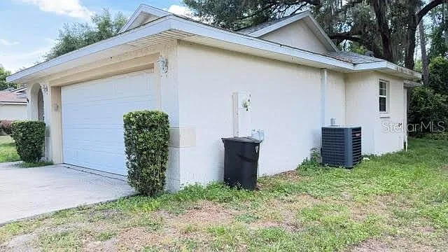 513 Hamlet Ct — Photo 14