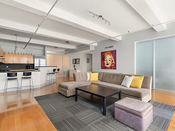 3rd image of 150 W 26th St APT 401