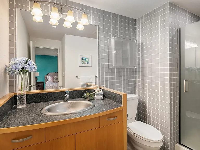 5265 Highland Dr — Photo 5