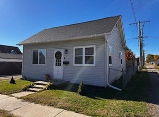 106 N 8th Ave, Marshalltown, IA 50158