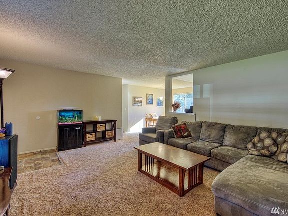 4th image of 10301 75th Ave E