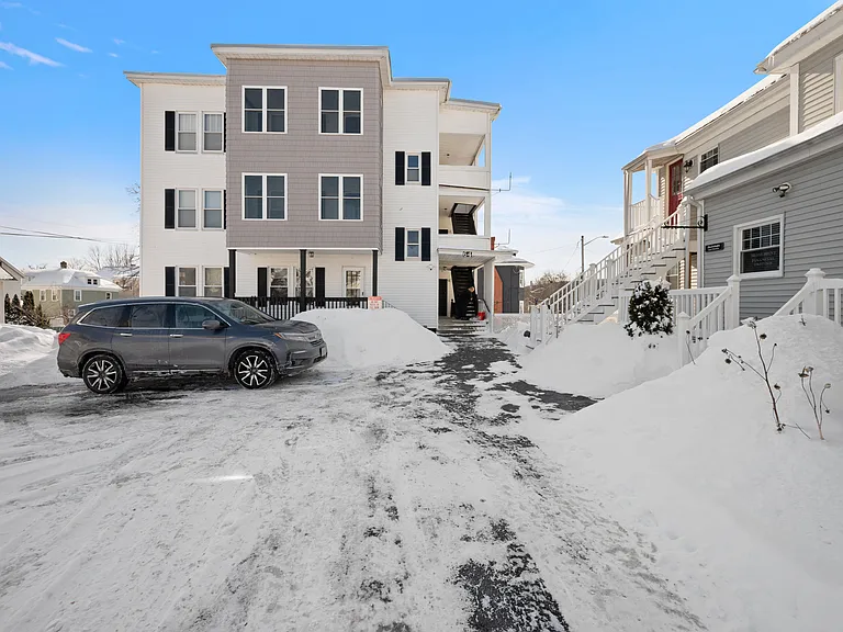 64 West St #2 — Photo 28