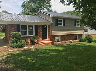 3270 Tolley St, Claremont, NC 28610