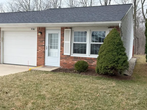 590 Yorkshire Sq #24, Milan, MI 48160