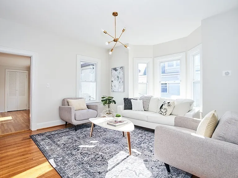 17 School St #2 — Photo 2