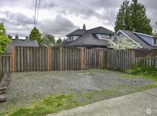 4823 40th Ave SW, Seattle, WA 98116