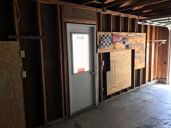 Garage 2