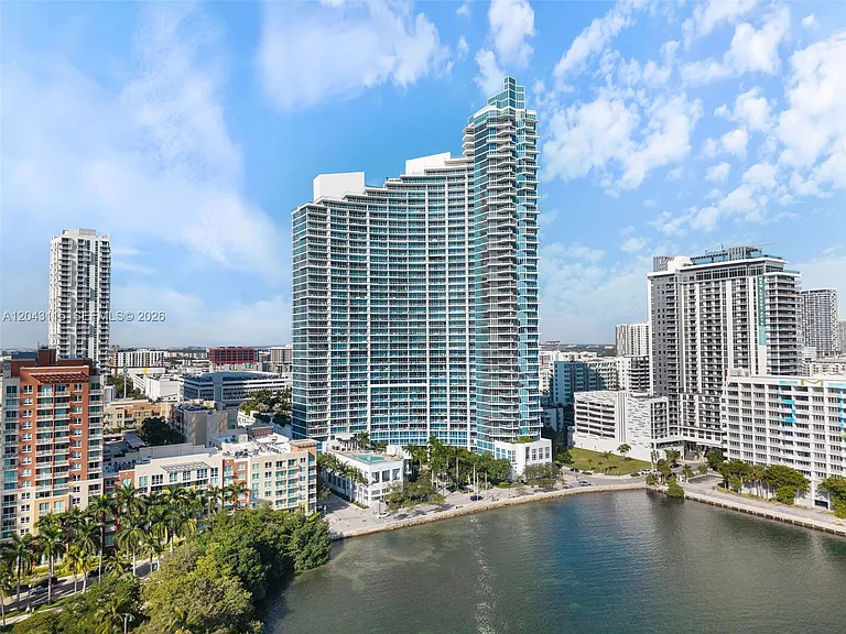 2020 N Bayshore Dr #3510 — Photo 35