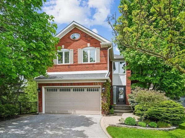 1053 Old Oak Dr, Oakville, ON L6M 3K5