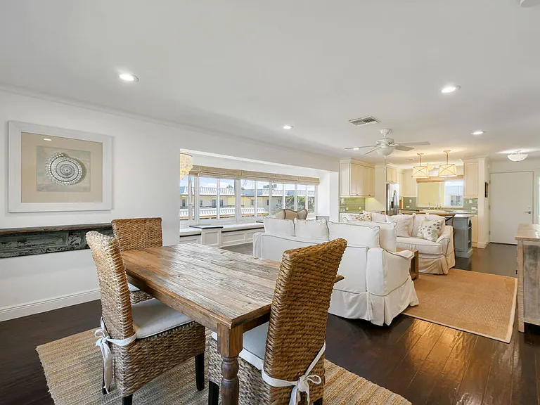 325 Beach Rd #301 — Photo 27