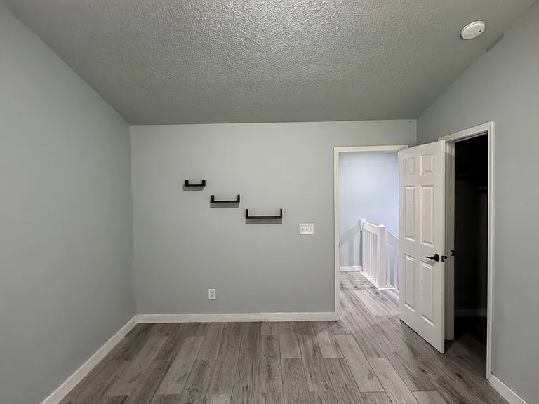 108 Bridford Pkwy — Photo 14