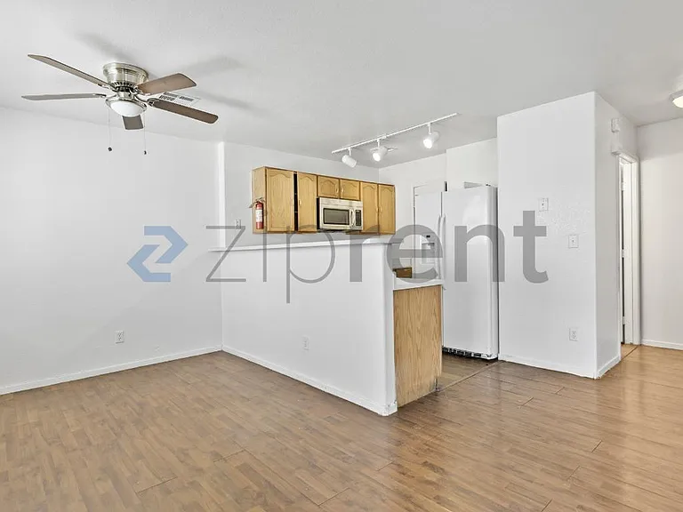 2500 Sierra Bello Ave #120 — Photo 9