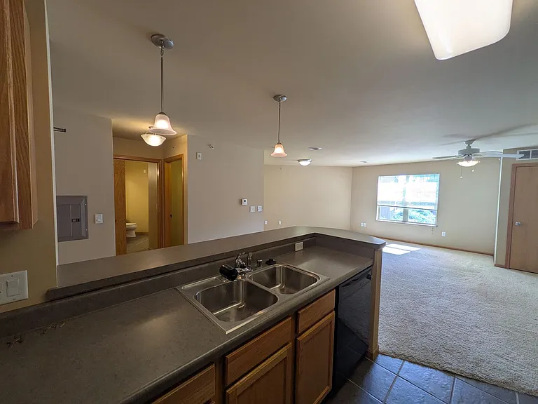 Cannery Square Apartments — Photo 11