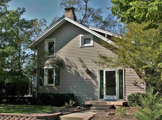 8077 Prince Charming Ln, Roscoe, IL 61073