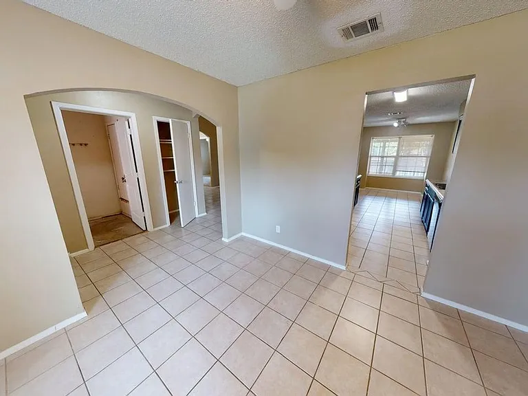 10504 Wendts Way — Photo 7