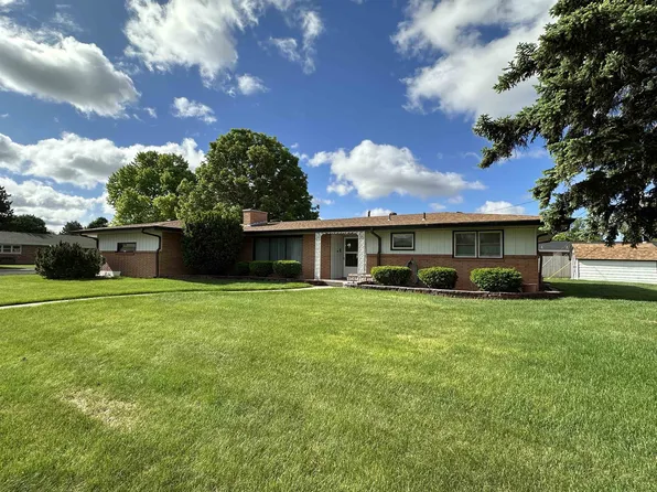 1102 GRANDE, North Platte, NE 69101
