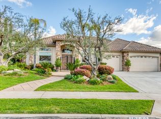 10890 N Sierra Vista Ave, Fresno, CA