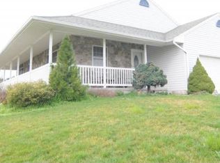 2040 Slagel Rd, Spring Grove, PA 17362