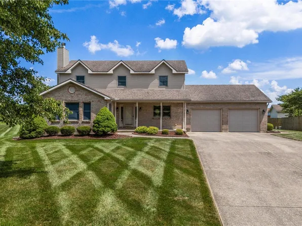 824 Kelly Dr, Wilmington, OH 45177