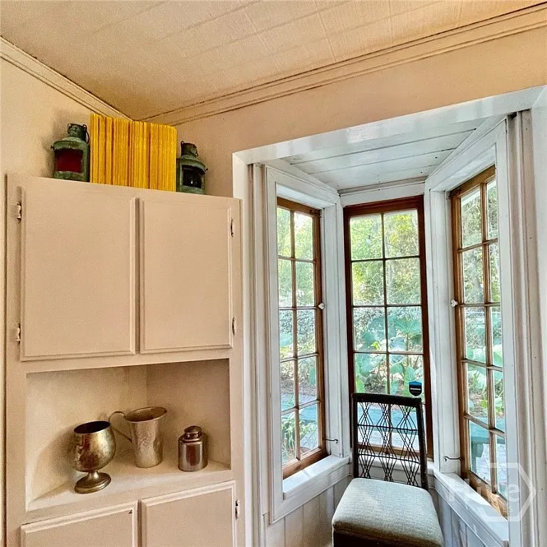 2 bed, 1.0 bath, 950 sqft, $4,000 — Photo 4