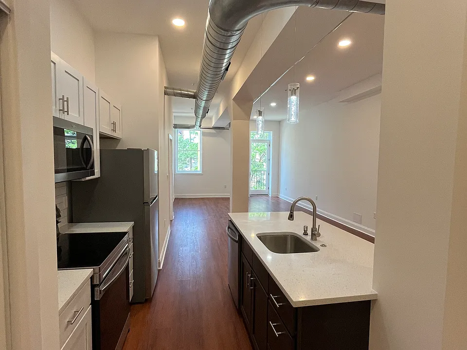 1406 Fairmount Ave #11
