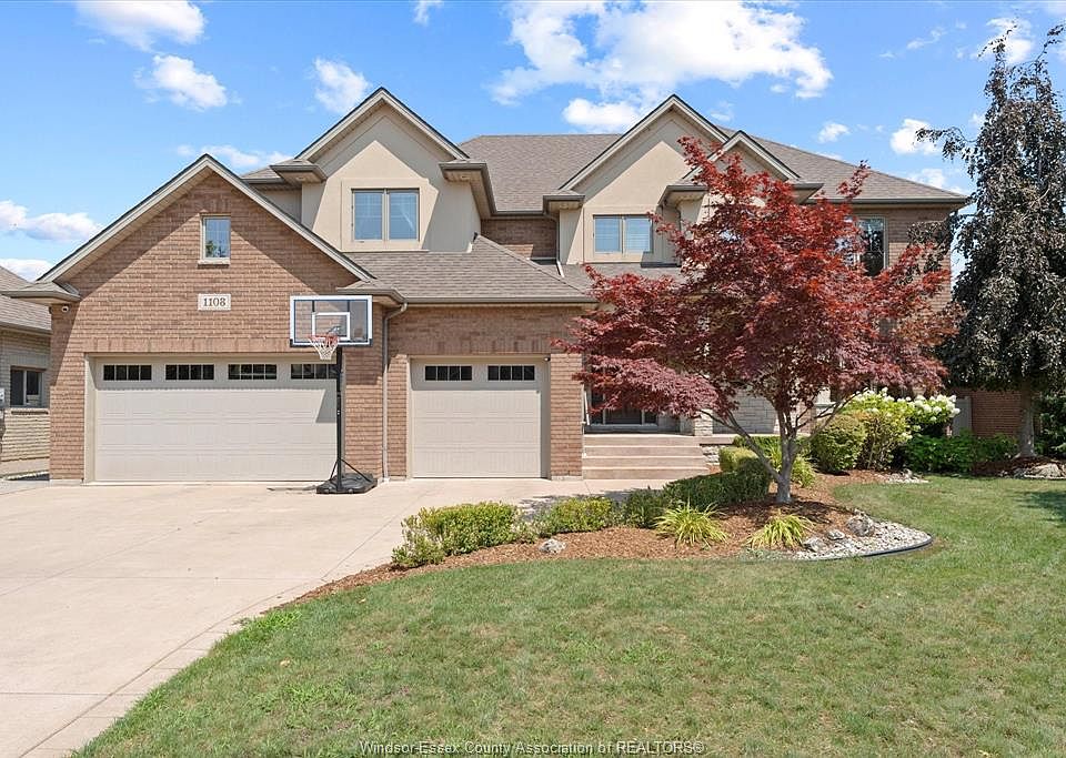 1st image of 1108 Regency Cres