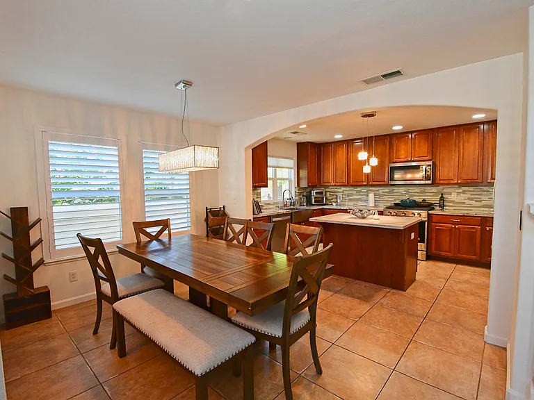 1616 Spicewood Cir — Photo 8