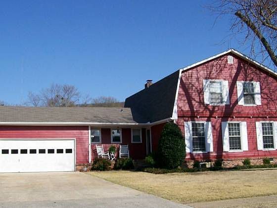 1st image of 10203 Plantation Dr SE