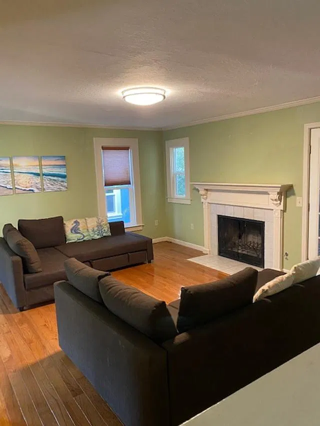 2 bed, 1450 sqft, $4,475 — Photo 3