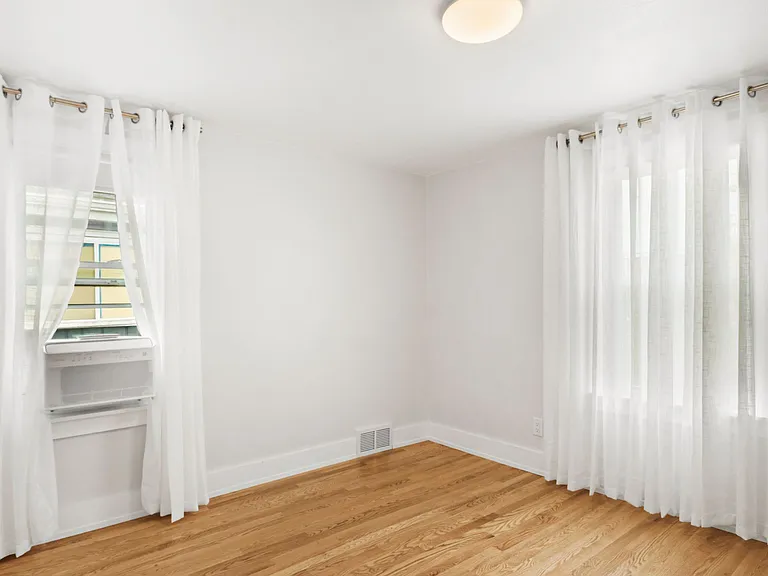 2710 Union St #1 — Photo 19