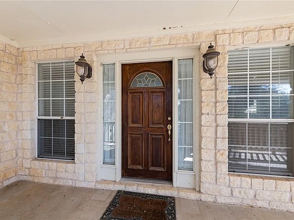 4th image of 2550 County Road 233