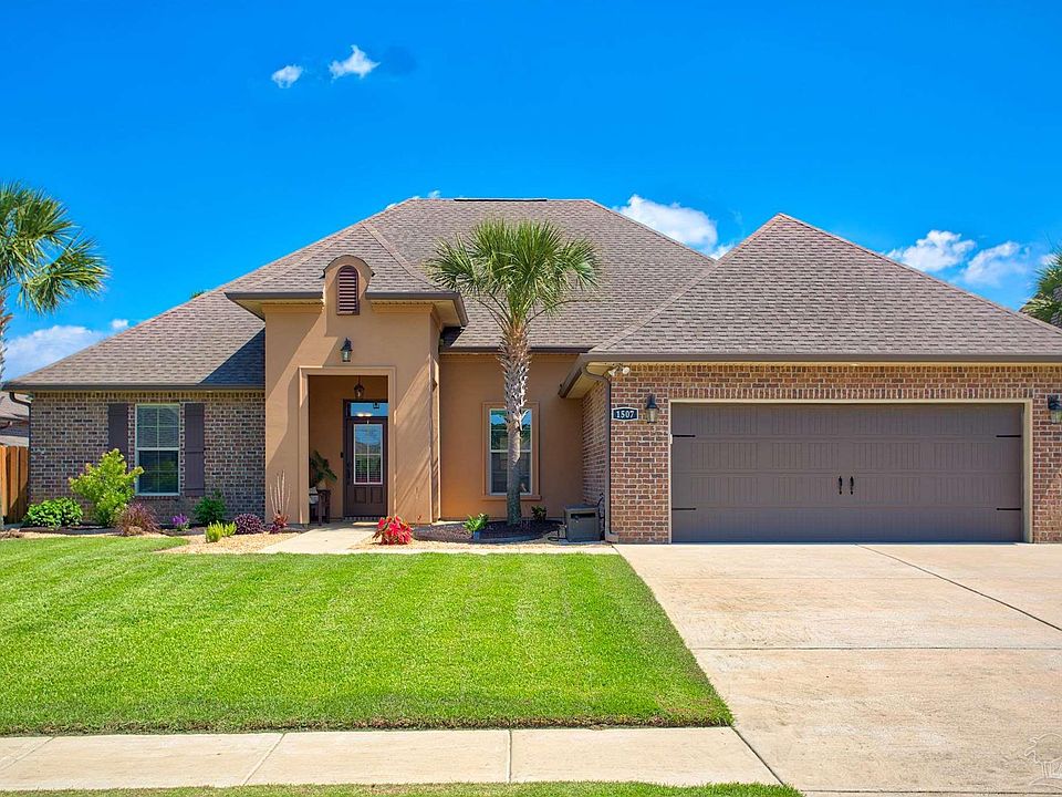 1st image of 1507 Sabal Palm Dr