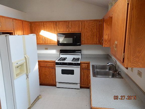 4th image of 2916 Warren Dorris Dr